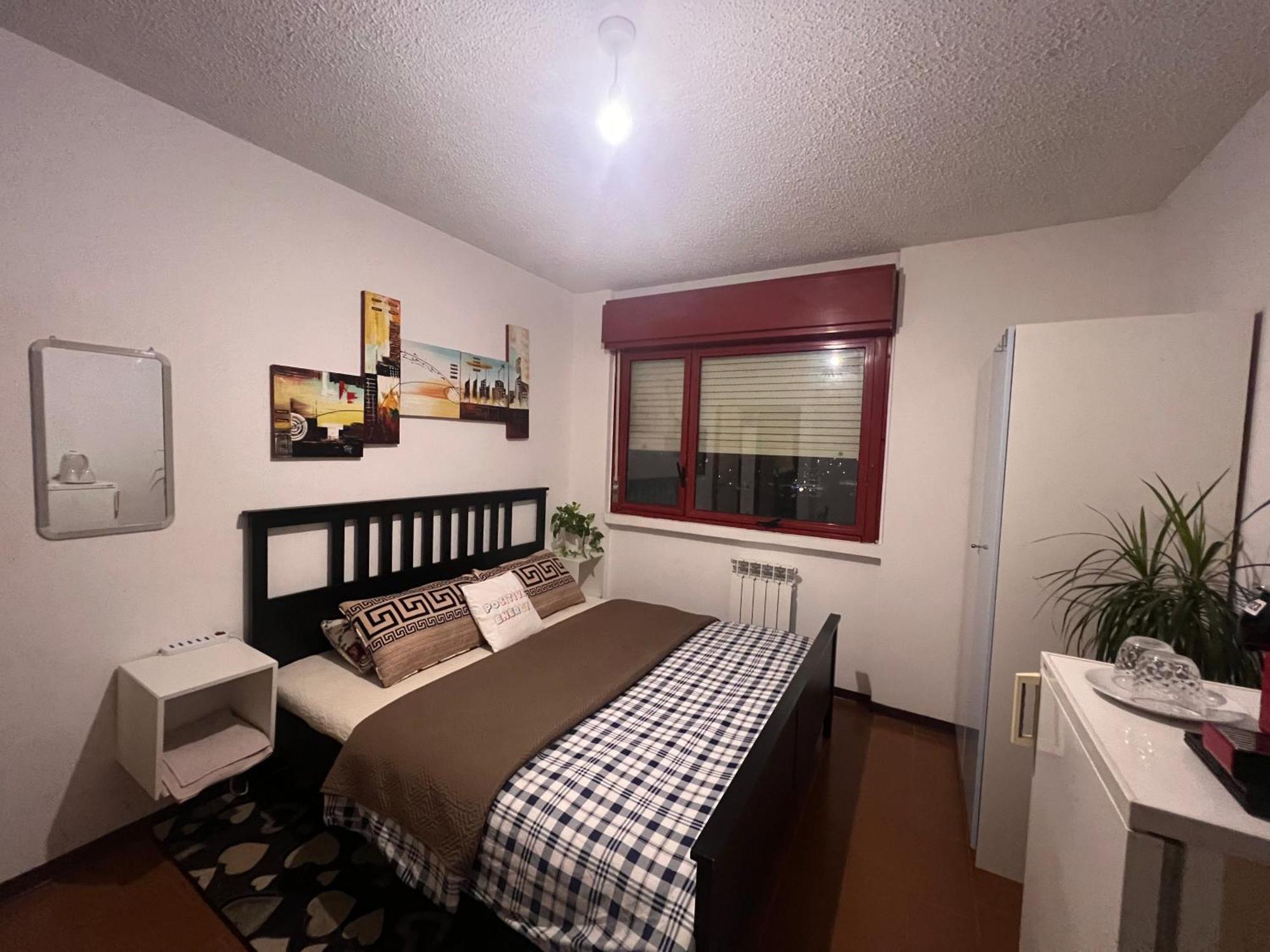 Friends And Family Apartment เบรเชีย ภายนอก รูปภาพ