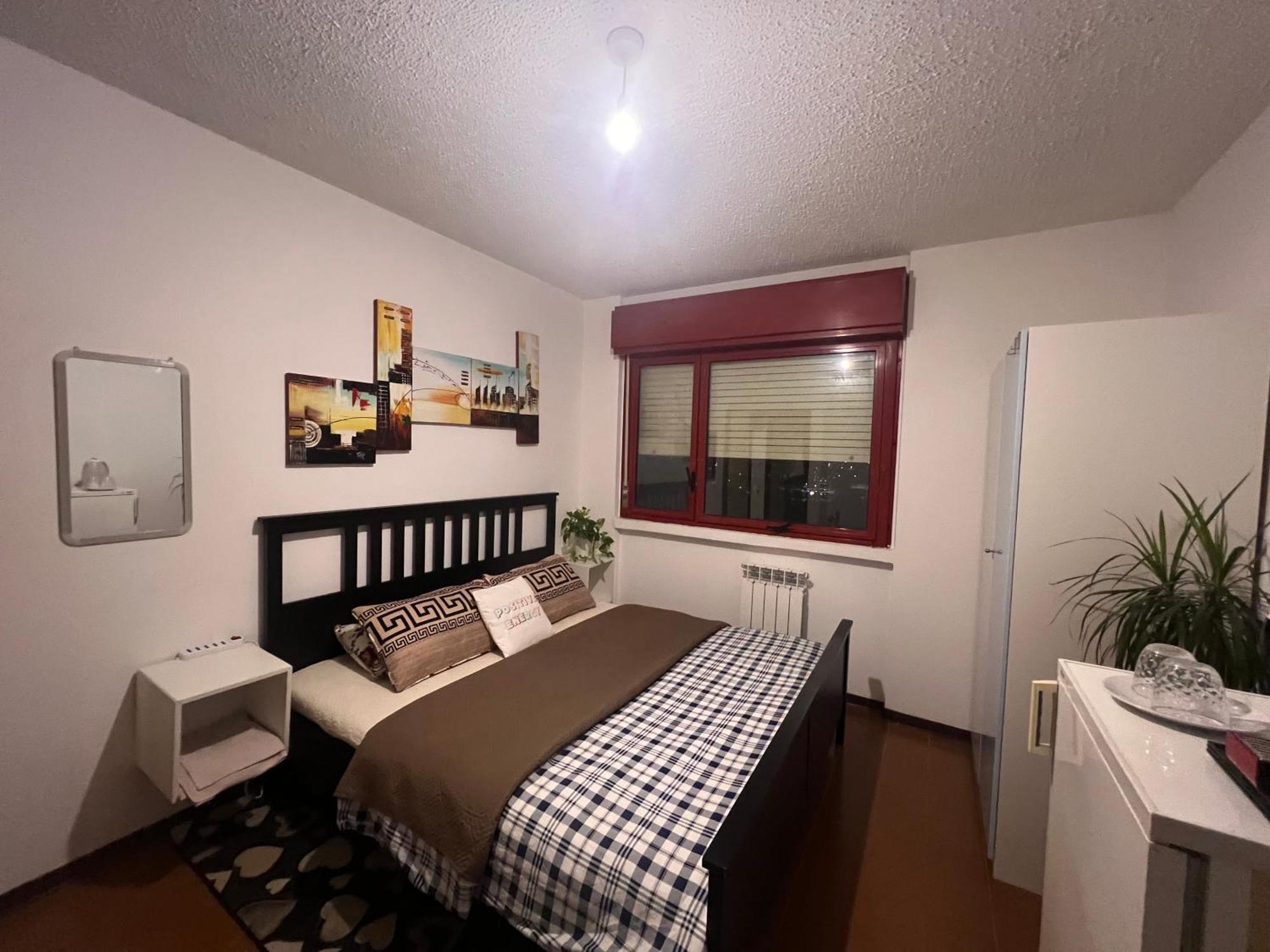 Friends And Family Apartment เบรเชีย ภายนอก รูปภาพ