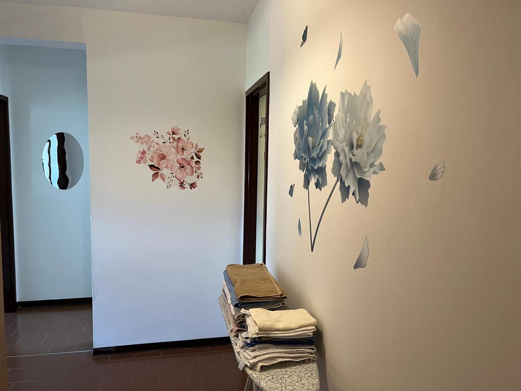 Friends And Family Apartment เบรเชีย ภายนอก รูปภาพ